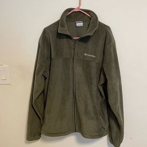 Men’s Columbia fleece pullover Dark Green hood condition